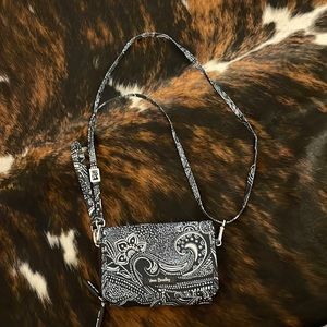 Vera Bradley crossbody purse